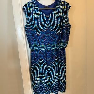 Sleeveless brightly colored dress